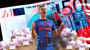 Florin Tănase își negociază plecarea de la FCSB. A fost abordat de un impresar pentru transferul verii: „Pentru ce sumă vrei să pleci?”. EXCLUSIV