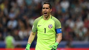 Pe aici nu se trece! Claudio Bravo o duce pe Chile în finala Cupei Confederațiilor, după trei penalty-uri apărate. Primul meci din istorie în care au fost permise patru schimbări