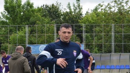 Boxerul Flavius Biea s-a antrenat alături de fotbaliștii de la ASU Politehnica Timișoara | VIDEO. Românul va lupta pentru cucerirea centurii IBA Continental 