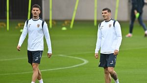 Dennis Man semnează! Marele dușman al lui Giovanni Becali l-a convins