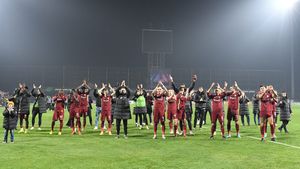 Interes maxim pentru CFR Cluj - Lazio. Ardelenii au vândut 10.000 de bilete cu o lună înainte de meci. Strategia care umple tribunele