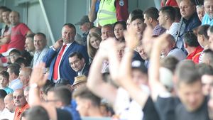 EXCLUSIV | "Escrocul din Carpați" și fotbalul românesc. Se cere la Tribunal anularea alegerilor de la FRF: "Aveau drept de vot 82 și au votat 257!". Metoda cluburilor inventate ca să voteze, brevetată în anii 2000 | ACTE