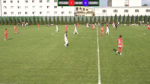 FCSB, start cu dreptul în pregătiri. Coman, "dublă" cu CS Cornu. Cât s-a terminat meciul
