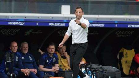 Decizia care poate distruge România în meciul cu Belgia! Ce a făcut selecționerul adversarei după antrenamentul oficial: „Am vorbit mult”