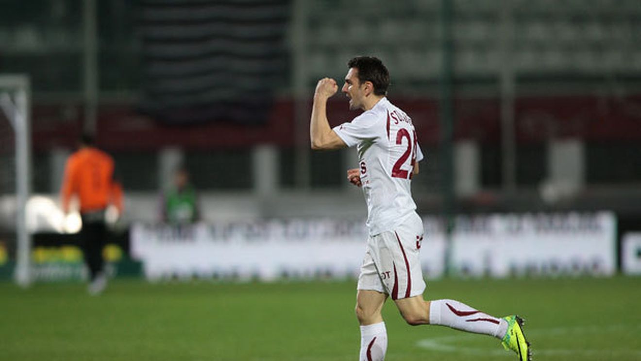 Surdu se aude la Radio:** MyPa - Rapid 0-2! Citește SUPER-cronica meciului care nu s-a văzut la TV, dar s-a auzit printre șlagăre :)