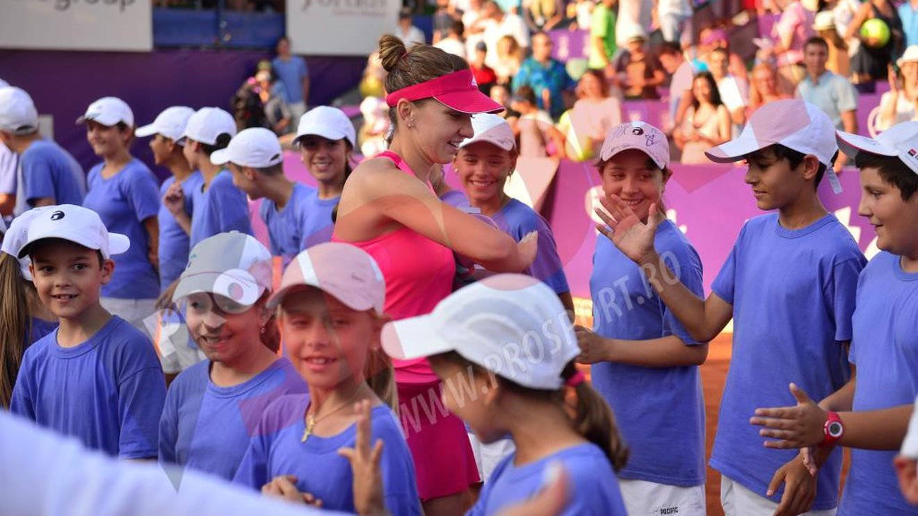 PR SAU SINCERITATE? Simona Halep, surprinzător mesaj de pace pentru români. Jucătoarea de tenis încearcă să repare relația cu fanii și anunță că "I am powered by Romania" 