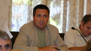 Misoginism de primar. Ion Matei despre demiterea Simonei Gogârlă de la HCM Rm. Vâlcea: "I-am recomandat președintelui să aducă un bărbat, nu o femeie"