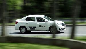 A împărțit pliante și a ajutat la curățenie înainte să devină star: „Mă trimiteau să fiu șofer UBER”