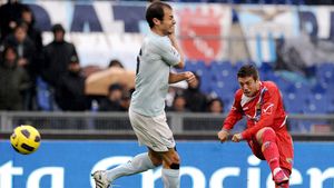 Radu Ștefan e din nou pe cai mari: a obținut un penalty și i-a dat gata pe italieni!** Ce scrie presa din "Cizmă"