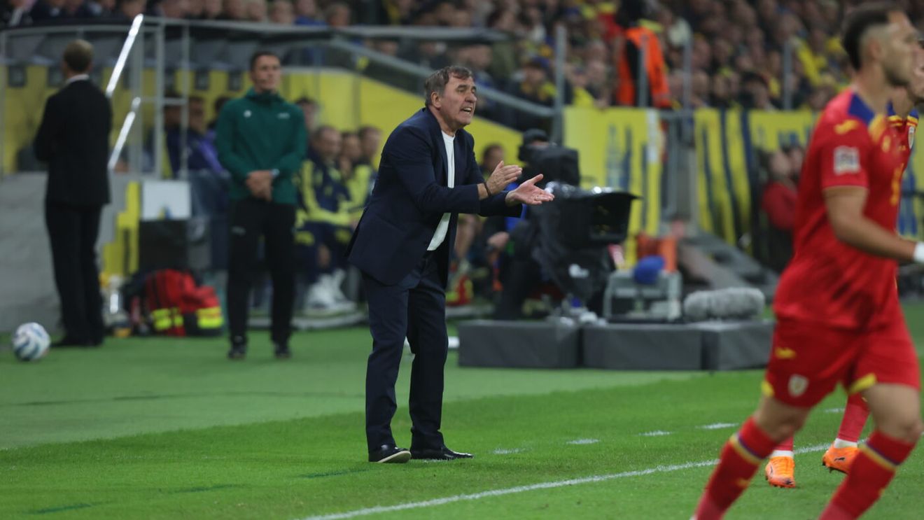 Cum a trăit Gică Hagi înfrângerea Suedia - România 2-1. L-am urmărit minut cu minut pe stadion, între crize de nervi, aplauze și mesaje pentru tricolori. EXCLUSIV 