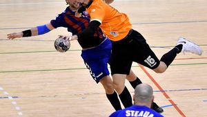 Finală de vis în Liga Națională masculină la handbal: Steaua vs Dinamo! "Militarii" s-au calificat dramatic în duelul pentru titlu după ce au învins pe CSM București în meciul decisiv cu 25-23, într-un final nebun