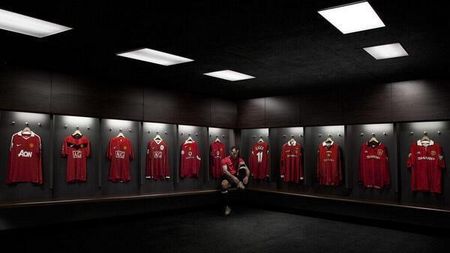 Ryan Giggs, în clubul select al jucătorilor cu 1.000 de meciuri în carieră