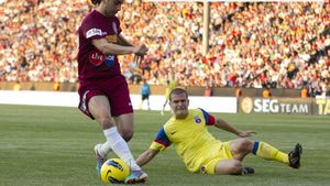 Asta e fraza CLARĂ‚ care o putea costa pe CFR 20 de milioane!** Amatorism INCREDIBIL: nimeni de la CFR și FRF nu a reușit să o traducă, Steaua a "citit-o" corect: