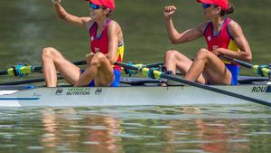 AUR la Mondialele de canotaj de la Sarasota. Ionela Livia Lehaci și Gianina Beleagă au cucerit titlul mondial în proba de dublu vâsle categorie ușoară