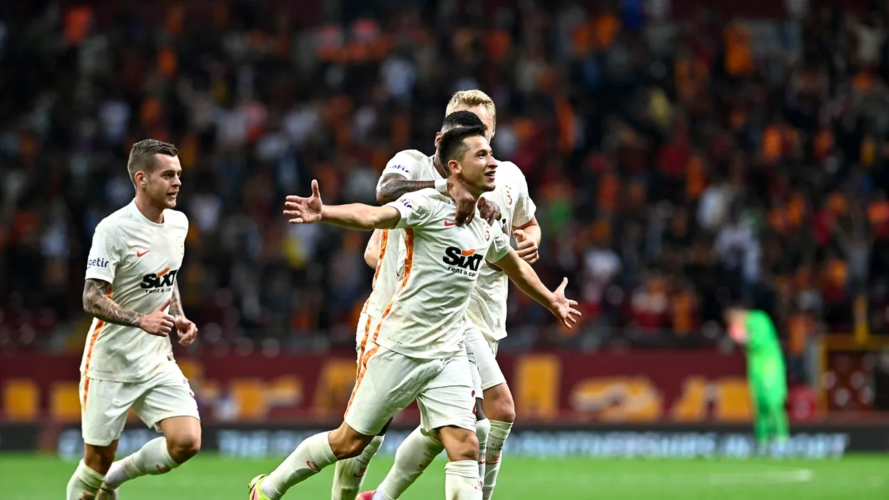 Olimpiu Moruțan, criticat după golul spectaculos de la meciul Galatasaray - Goztepe. „Nu poate fi eficient cu fotbalul ăsta!” Nici Alex Cicâldău n-a scăpat