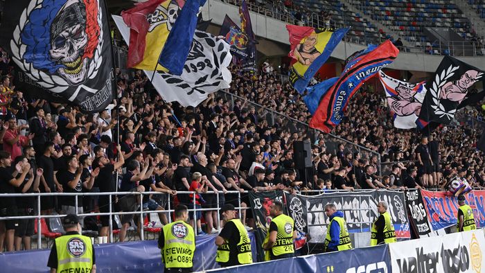 Internetul s-a răzbunat! Fanii FCSB au făcut prăpăd la postarea oficială a campioanei, după eșecul din Andorra