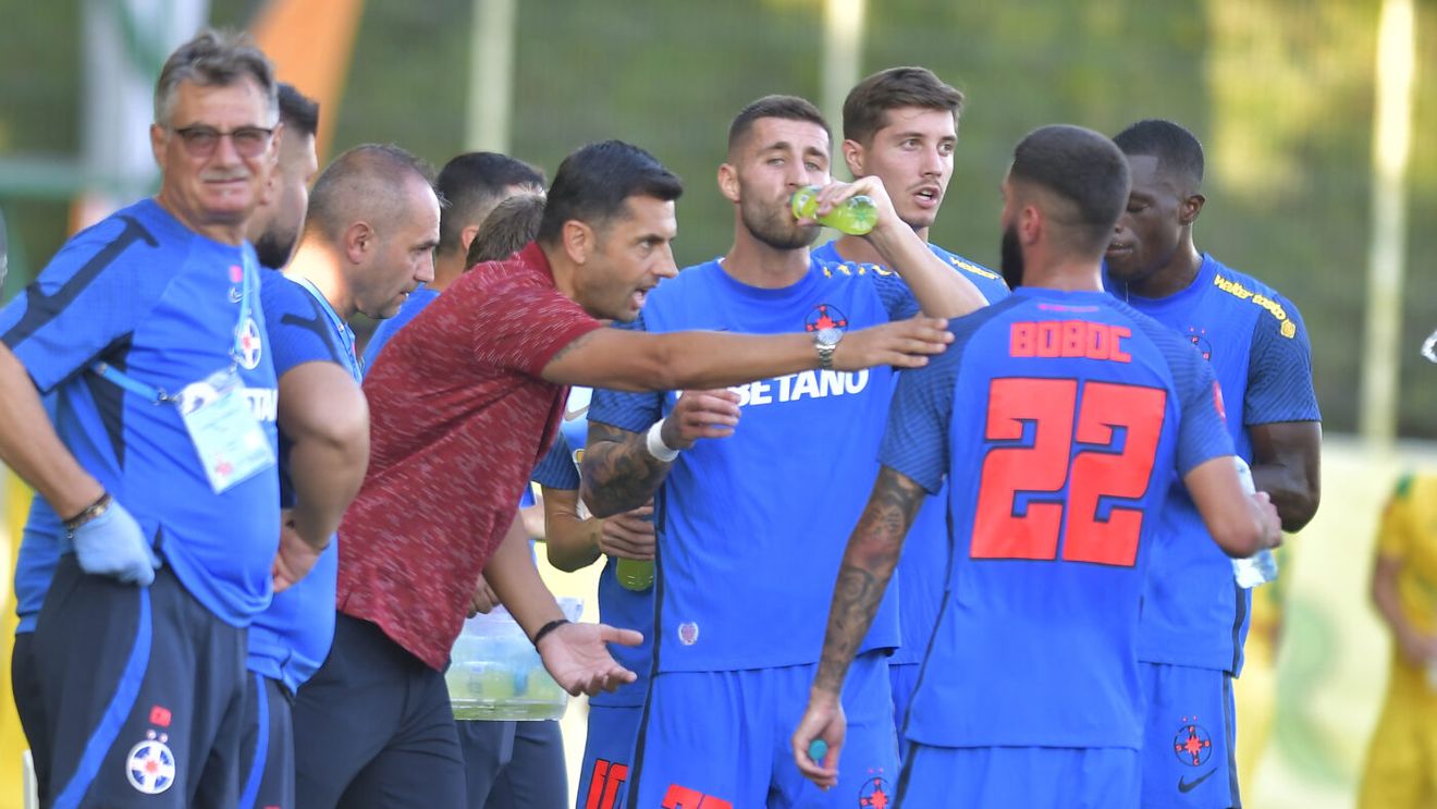Cum arată echipele probabile din FCSB - Silkeborg. Schimbări de ultima oră în echipa lui Nicolae Dică