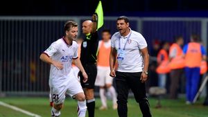 ProSport LIVE | Ganea îl face praf pe Valerii Moraru: "A distrus clubul. Nu a investit nimic la Rapid. Face foarte multe lucruri necurate"