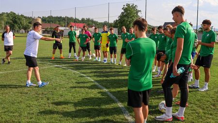 Dublă lovitură de imagine pentru o echipă din Liga 3! Ioan Sdrobiș e noul director tehnic, iar Ovidiu Dănănae a fost numit antrenor principal