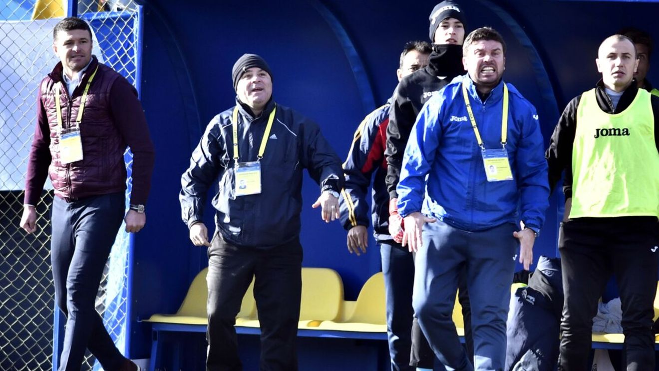 Întrebat dacă ar vrea să fie antrenor la FCSB, tehnicianul a dat un răspuns memorabil: „Vreți să vă spun așa... folcloristic. Tăticu', să o luăm sincer”