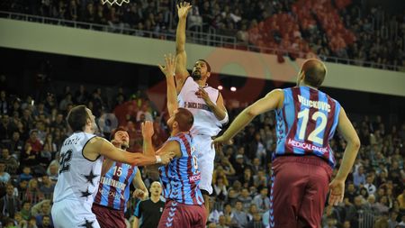 U BT Cluj - Trabzonspor 80-81, în al doilea meci din FIBA Eurochallenge la baschet masculin