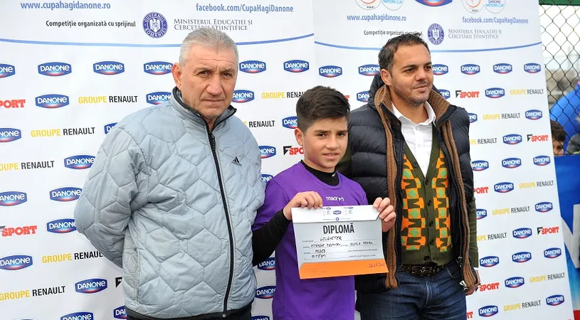 Nepotul lui Ilie Bărbulescu, campion la Cupa Hagi și premiat chiar de bunicul lui, fostul fundaș al Stelei 