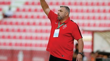 Olăroiu, românul căruia chinezii i-au dat un contract de 20 de milioane de euro, a început tare Superliga. A fost ajutat de un fost jucător al lui Lucescu 