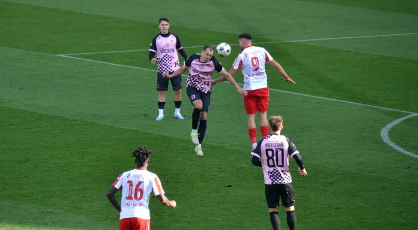 Hunedorenii au tranșat pe final amicalul prieteniei între suporteri: UTA - Corvinul 1-2. Reacțiile lui Adrian Mihalcea și Florin Maxim