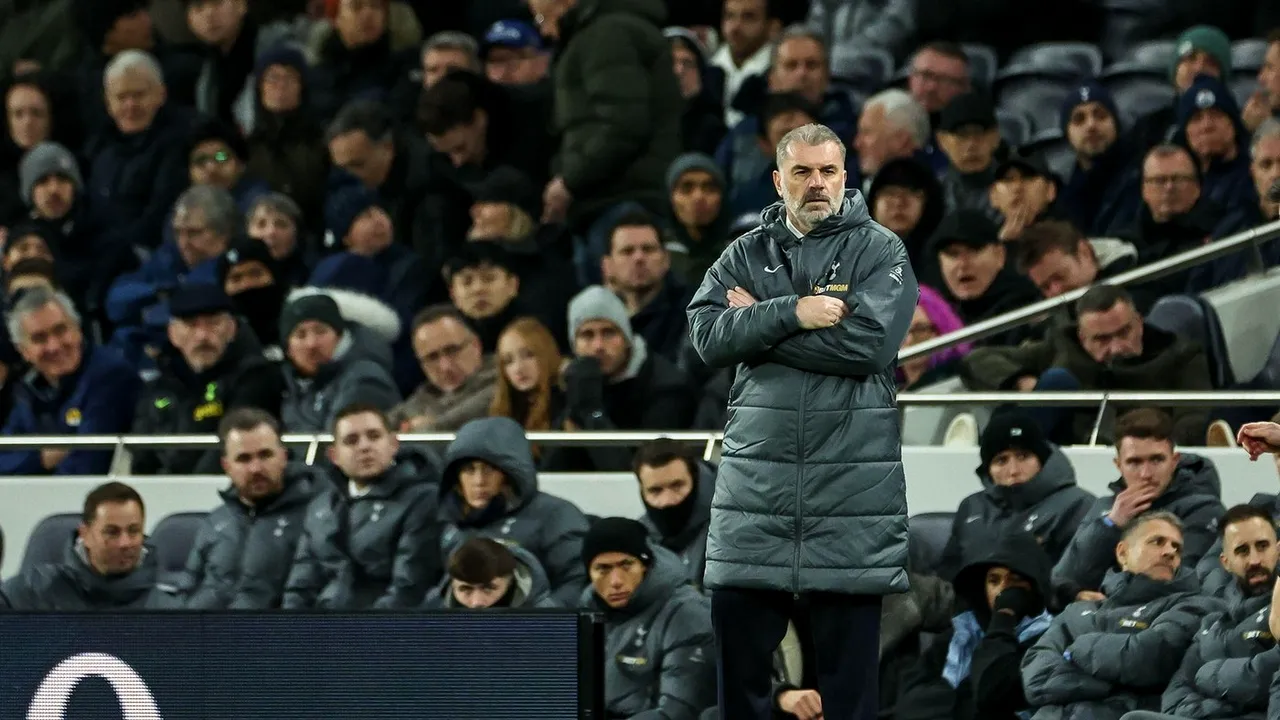 Britanicii au aflat decizia lui Ange Postecoglou. Managerul își joacă postul la Tottenham și a stabilit ce se va întâmpla cu românul la următorul meci