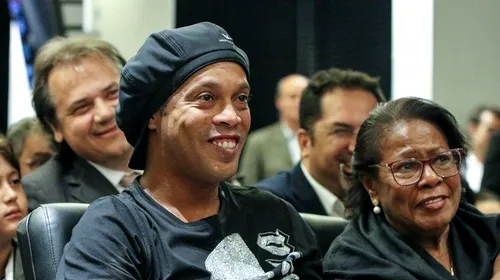 Ronaldinho, momente dificile după ce mama lui a fost internată la Terapie Intensivă cu COVID-19