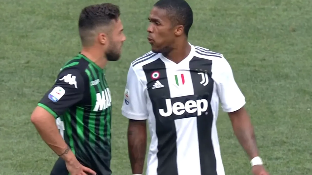 Prostia costă! Juventus, amendă drastică pentru Douglas Costa, după ieșirile din meciul cu Sassuolo 