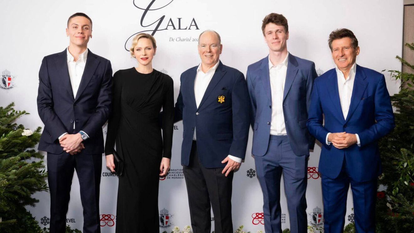 David Popovici, întâlnire cu Prințesa Charlene de Monaco. Campionul olimpic a participat la o gală unde s-au strâns 600.000 de euro, într-o oră