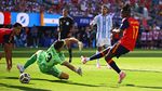 VERDICTUL specialistului despre cea mai controversată fază din Spania – Argentina 1-0: „N-a fost nimic!”