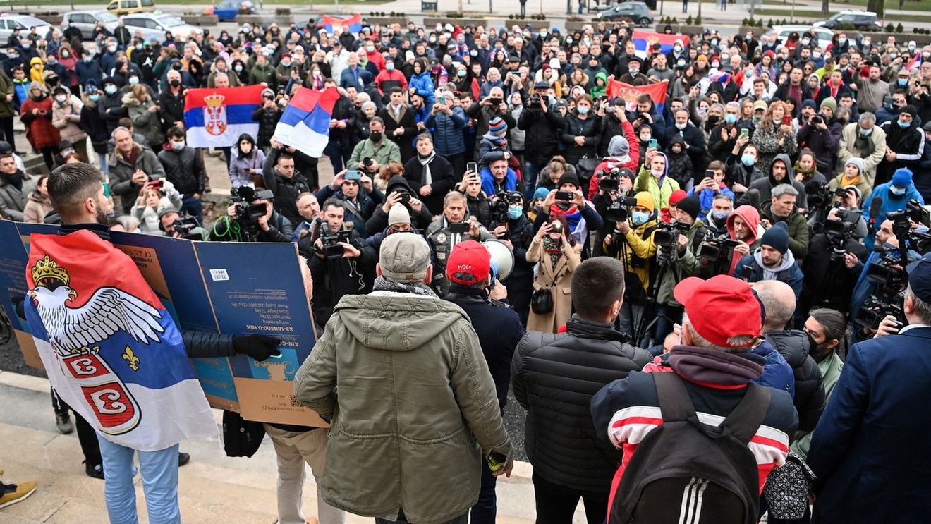 Sârbii au ieșit în stradă pentru Novak Djokovic! Căpitanul echipei de Cupa Davis este revoltat: „Un coșmar! Nimeni nu a fost torturat așa!”