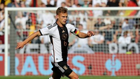 Joshua Kimmich, star la Bayern Munchen și în naționala Germaniei, a reacționat public după ce Xavi l-a invitat indirect să semneze cu FC Barcelona: „Avem planuri mari!”