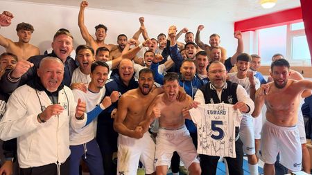Petre Grigoraș l-a învins pe Dorinel Munteanu chiar în Valea Domanului, din prima repriză! ”Am făcut un meci aproape perfect. A învins fotbalul, până la urmă”