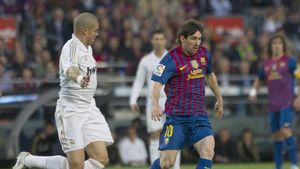 FOTO** "El Clasico",  inspirație pentru cursuri de TEATRU! Cei doi "actori" a căror imagine se promovează