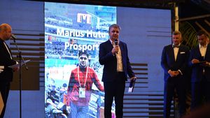 Jurnalistul ProSport Marius Huțu a primit premiul pentru cel mai bun ziarist de presă scrisă