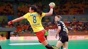 Ambros Martin: "Este un lux să o am pe Cristina Neagu în echipă". Antrenorul spaniol ajunge luni în cantonamentul naționalei la Cluj și începe treaba pentru Trofeul Carpați și Campionatul European