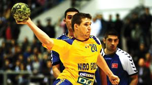 Doi pași până la Mondiale!** Handbal masculin U21: România - Turcia 27-26