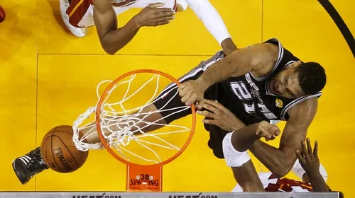 O victorie pentru un titlu. Spurs a spulberat-o din nou pe Heat, chiar pe terenul echipei lui LeBron. Tim Duncan, recorduri istorice la 38 de ani