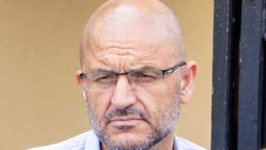 Adrian Mititelu, primele vești din închisoare! Antrenorul lui FC U Craiova a mers în vizită: „S-a transformat! Vreau să îi anunț pe suporteri acest lucru”