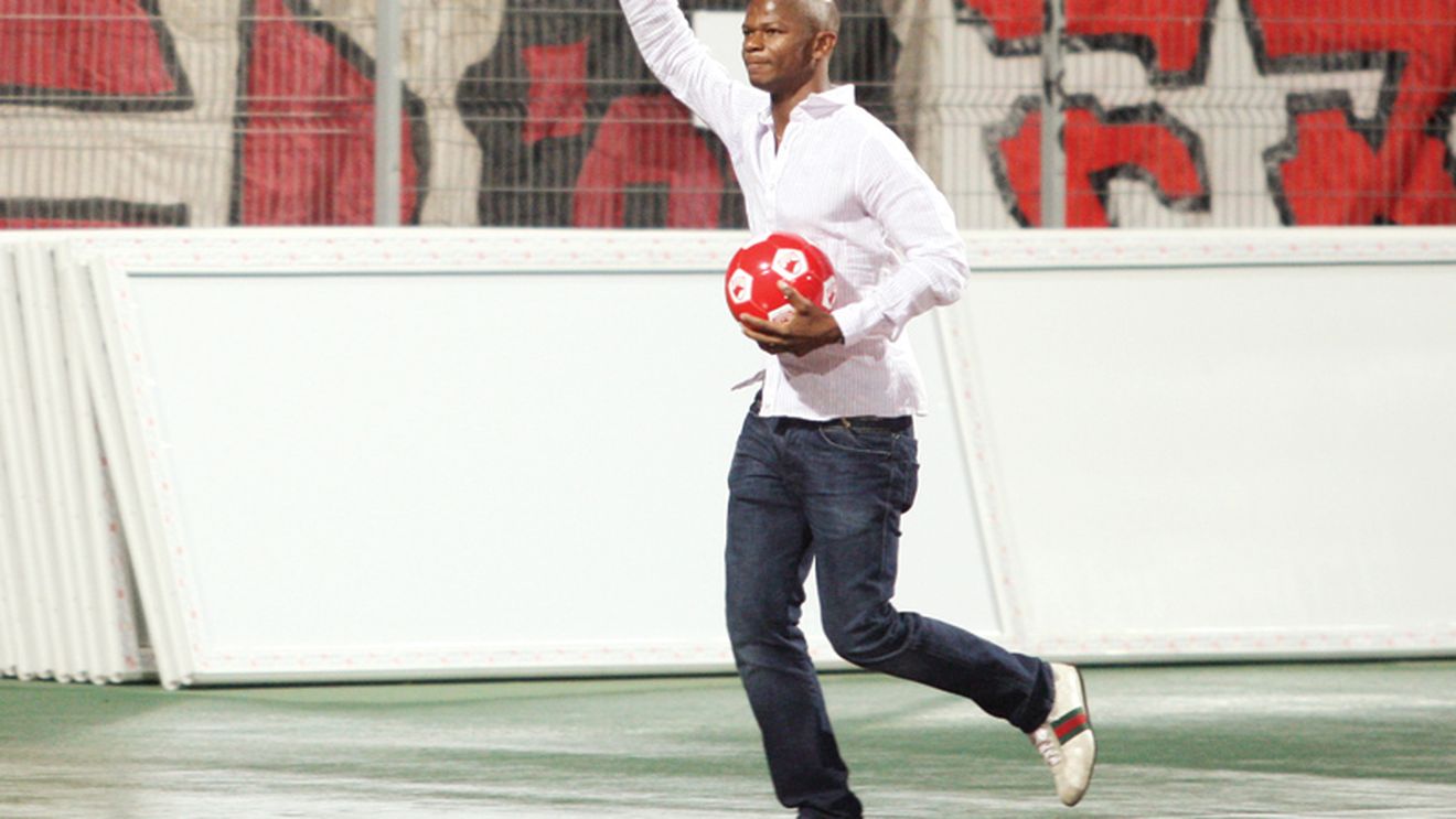 Julio Cesar merge în Antalya!