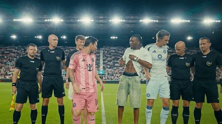 Influencerul a făcut 18.000.000 de vizualizări pentru un tatuaj. Cum a reacționat Messi când l-a văzut