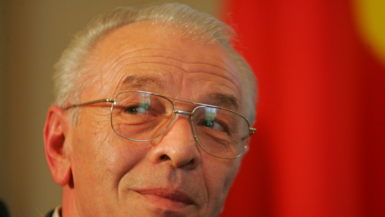 Văcăroiu: "Mi se pare că trei, patru jucători de la Dacia au fost blat"