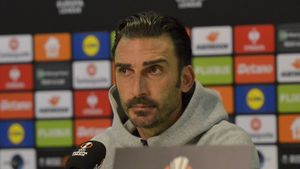 „Trebuie să zboare!”. Elias Charalambous, verdict răspicat despre transferurile vedetelor de la FCSB, după ce Târnovanu a primit oferte de la Napoli şi Galatasaray