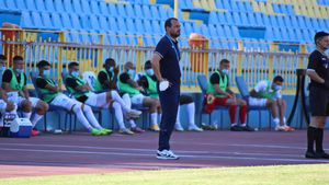 Ionuț Badea vrea transferuri la FC Argeș: „Am văzut zeci, dacă nu chiar sute de fotbaliști!” Piteștenii acuză arbitrajul: „Am avut penalty!”