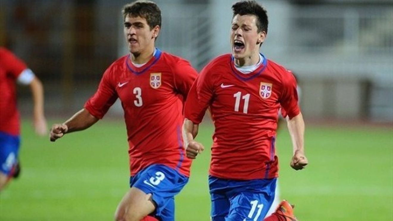 Are doar 17 ani și și-a făcut debutul într-un meci de Ligă!** VIDEO "Călăul" României, dorit de Inter Milano și Lazio