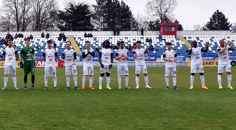Dacia Unirea Brăila se reorganizează după retrogradarea în Liga 3. Câți bani primește de la CJ și câți din jucătorii din sezonul trecut continuă. Precizările directorului sportiv Marian Samuilă