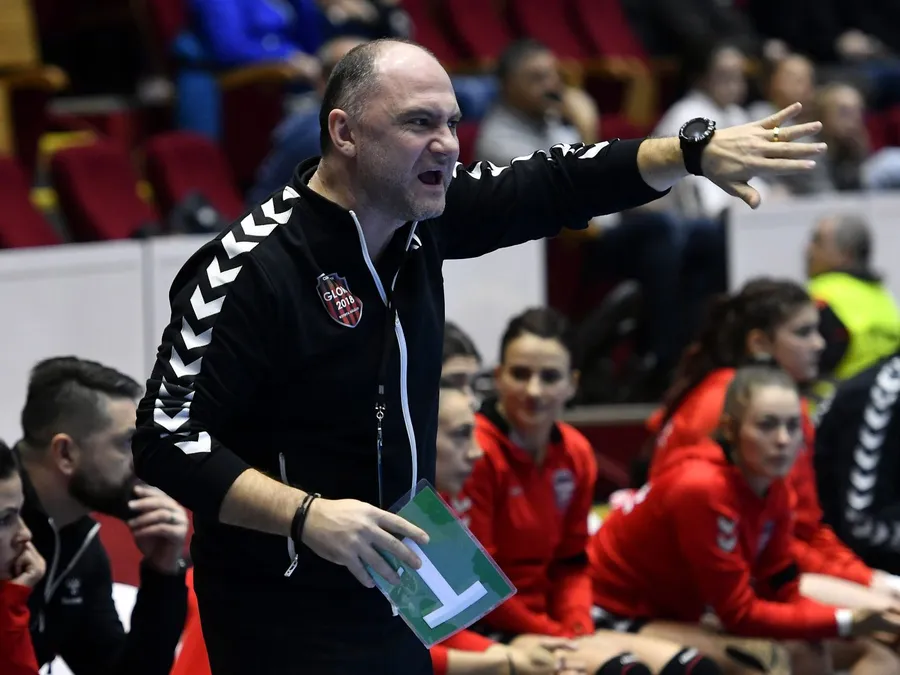 gloria bistrita handbal feminin
